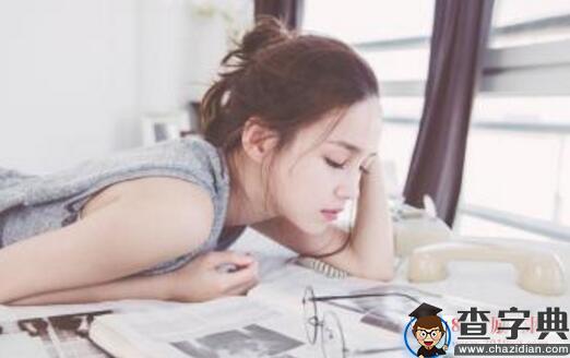 你永远活不成所有人喜欢的样子，所以无需活给别人看